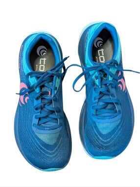 Topo Athletic Ultrafly 5 Women's Running Shoes Size Aqua blue sz 10 wide toe box